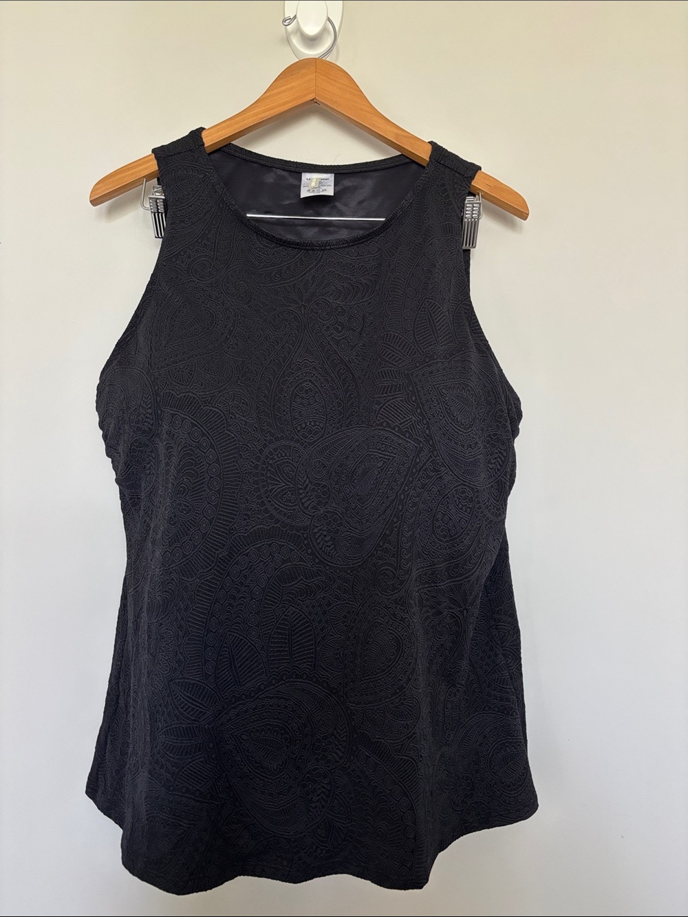 Lands’ End Brocade Paisley Pattern Tankini Top Sz 18DD EUC